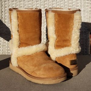 UGG Carter boots with metal plate